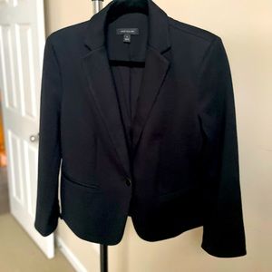 Ann Taylor blazer, wool blend, sz 10. Like new!